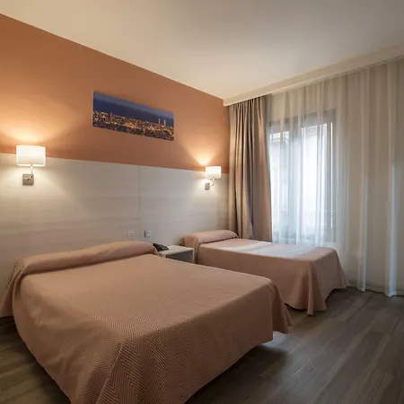 Cuatro Naciones Hotel Barcelona