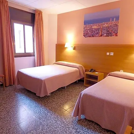 Hotel Cuatro Naciones 2*