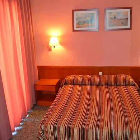 Cuatro Naciones Hotel Barcelona