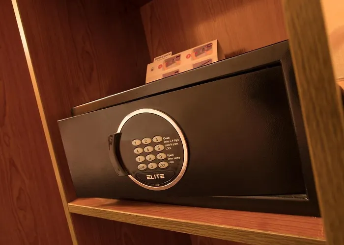 クアトロ ナシオネス バルセロナ