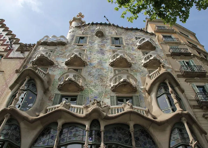 ホテル クアトロ ナシオネス