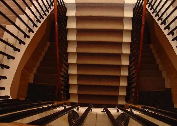 クアトロ ナシオネス 2*