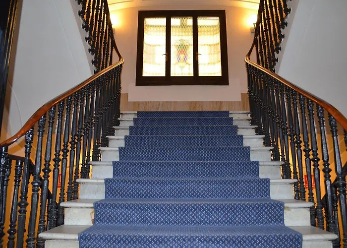 ホテル クアトロ ナシオネス