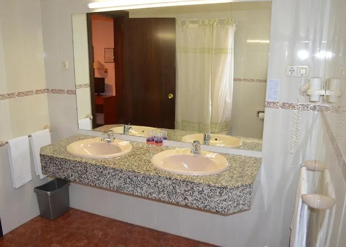 Cuatro Naciones 2* Barselona