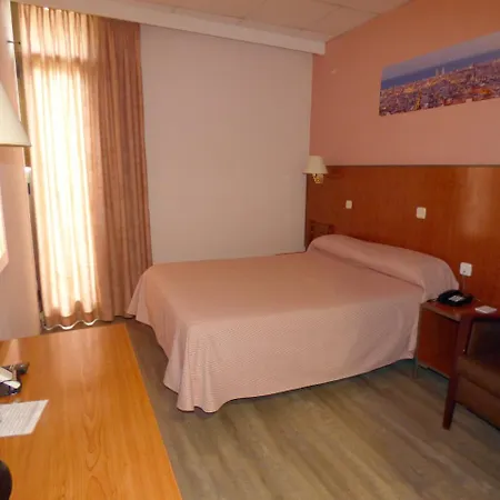 Hotel Cuatro Naciones